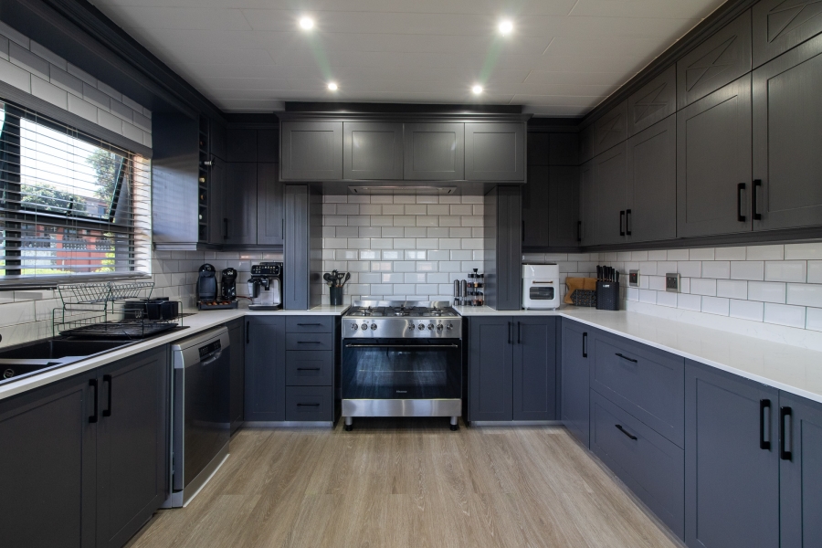 6 Bedroom Property for Sale in Forest Downs Eastern Cape